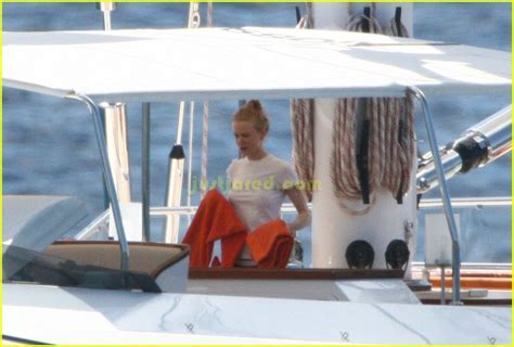 nicole kidman bikini|Nicole Kidman shows off her incredible physique in a bikini as。